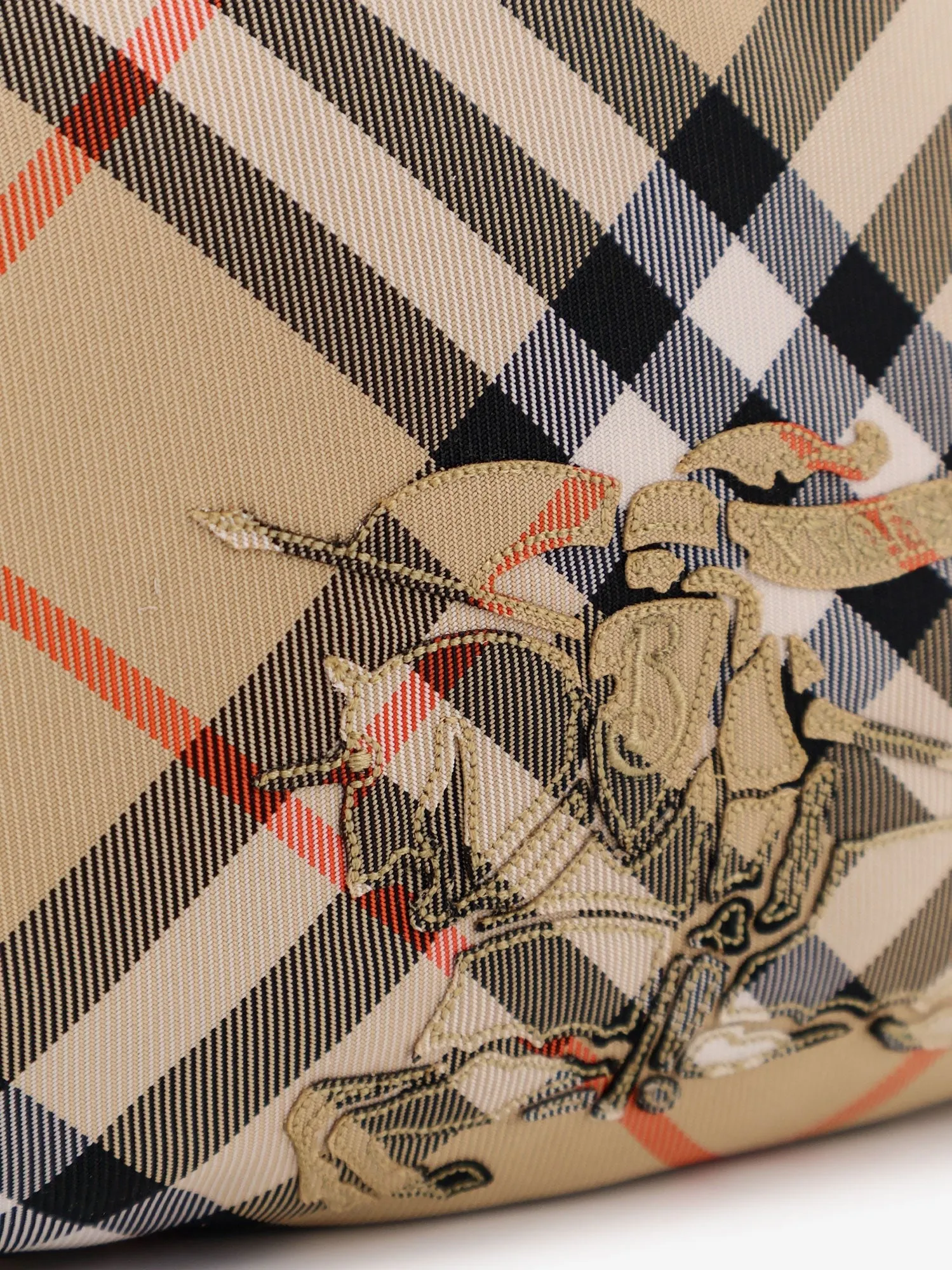 Burberry Essential nylon crossbody bag sold by Siebentaschen product image thumbnail 5