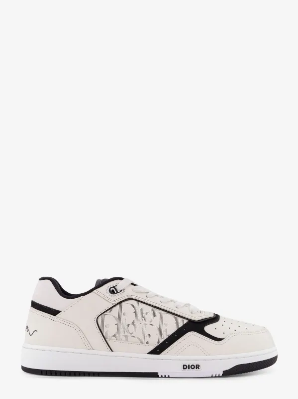 Dior B27 leather sneakers with Dior Oblique logo print on the side sold by Siebentaschen