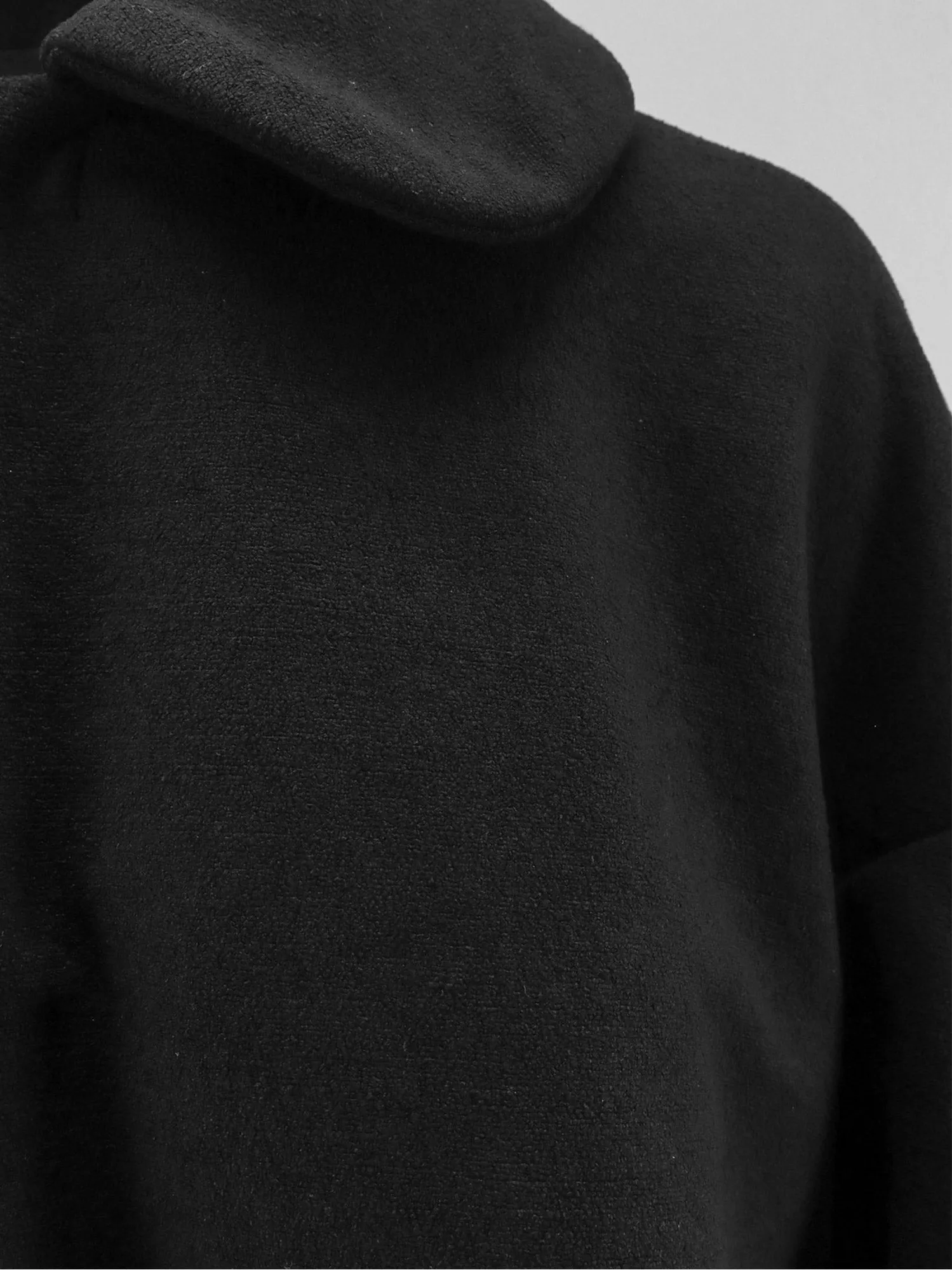 COMME DES GARCONS PLAY Coat with balloon sleeves sold by Siebentaschen product image thumbnail 3