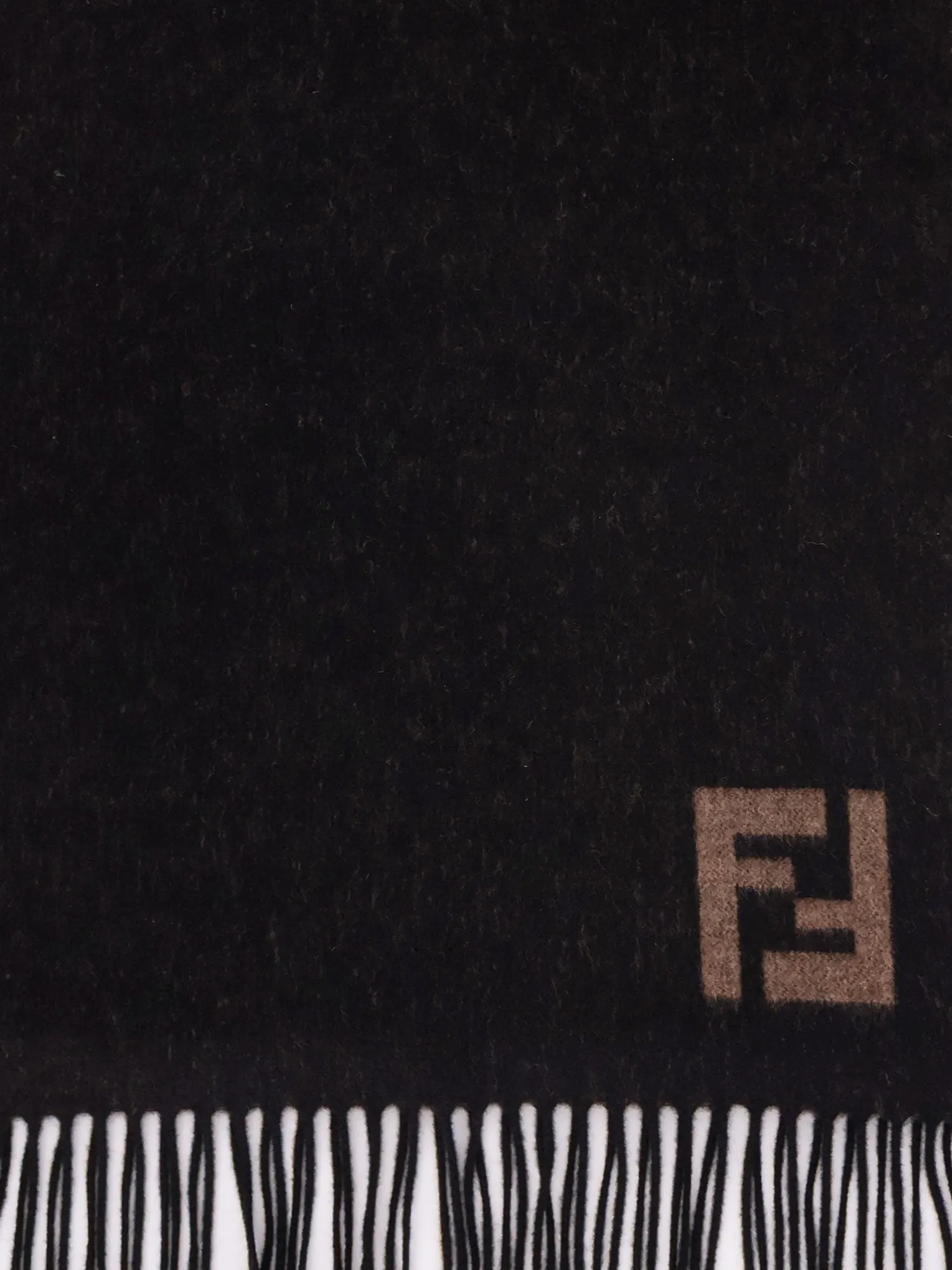 Fendi Double FF wool and cashmere scarf sold by Siebentaschen product image thumbnail 2