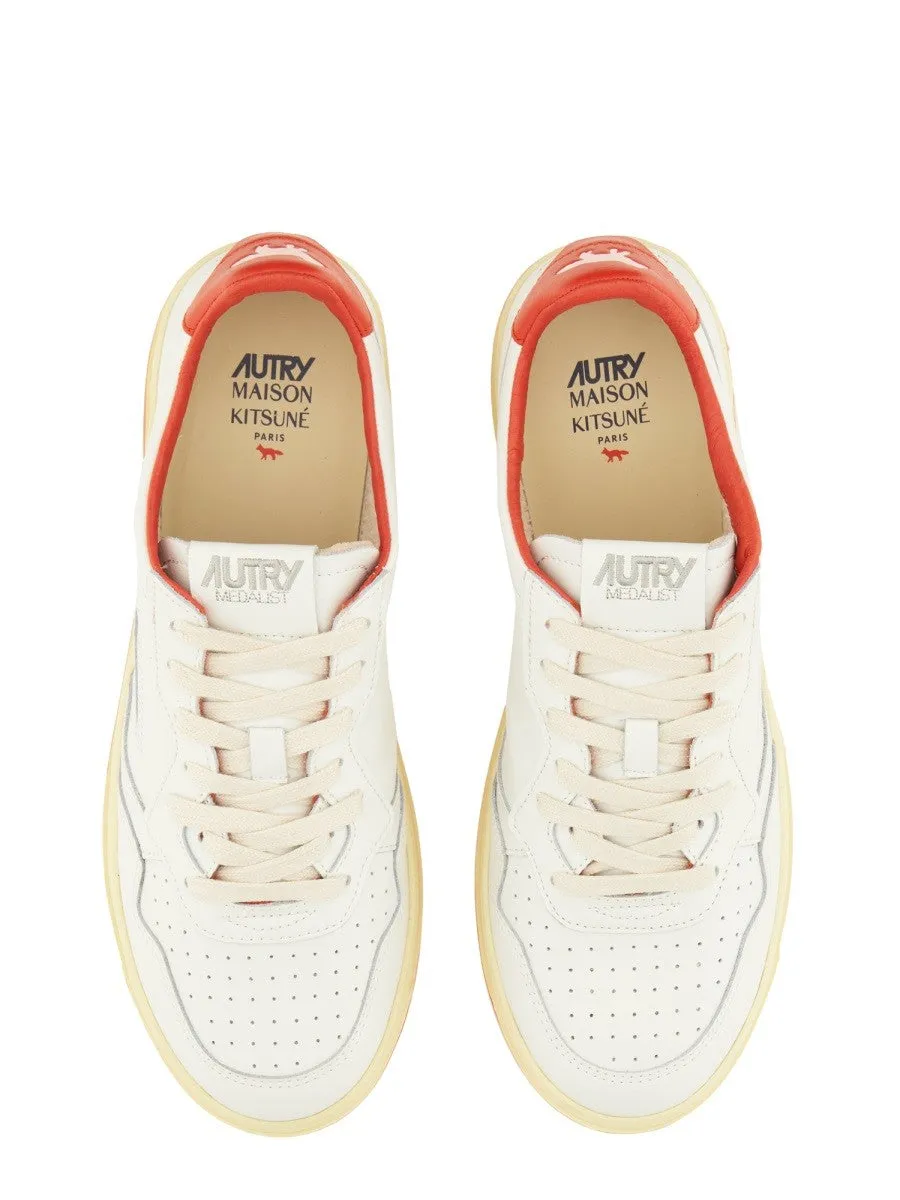 AUTRY X MAISON KITSUNÉ "MEDALIST LOW" SNEAKER sold by Siebentaschen product image thumbnail 5