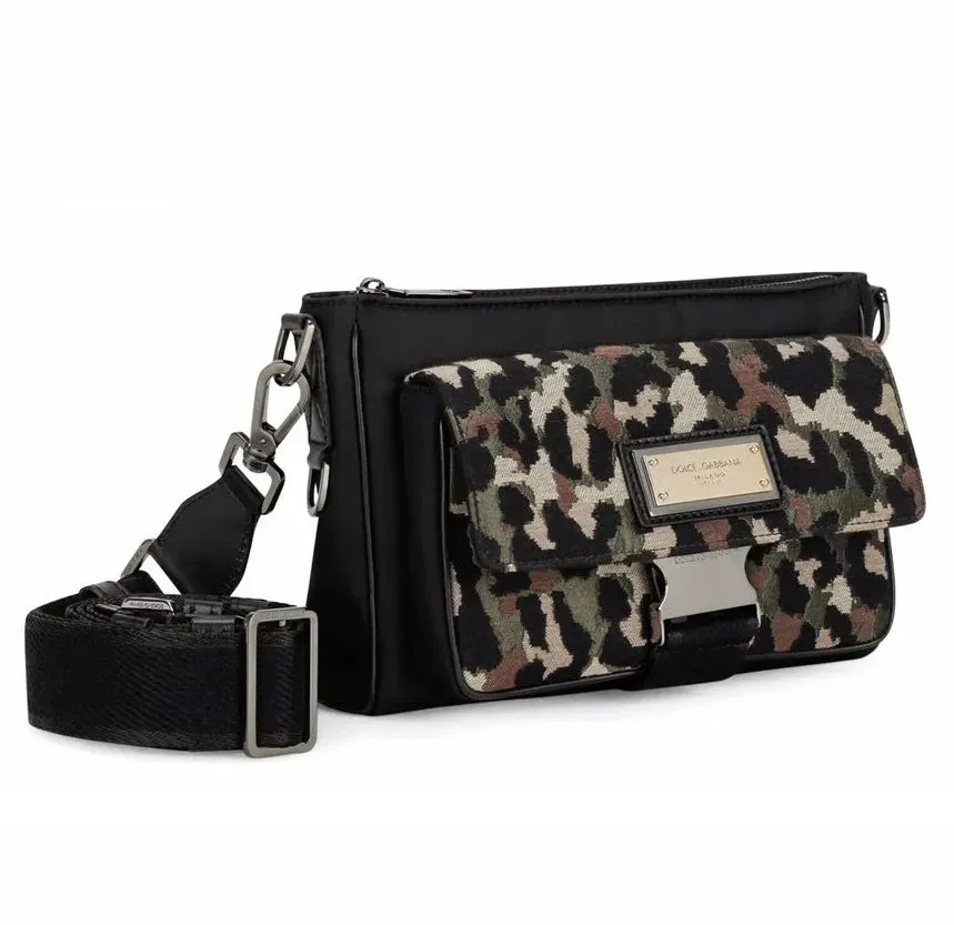 Dolce & Gabbana Crossbody Bags Black Woman sold by Siebentaschen product image thumbnail 2