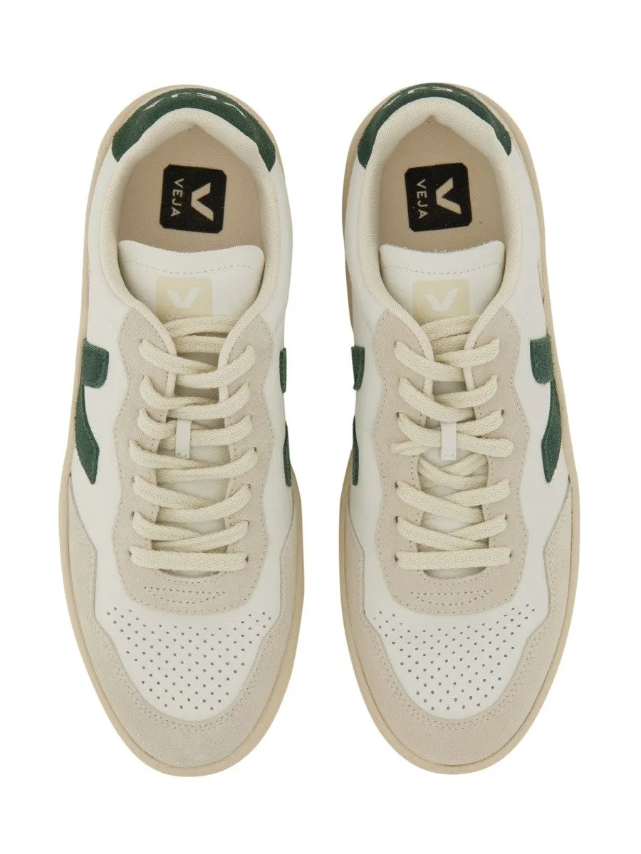 Veja SNEAKER "V-90" sold by Siebentaschen product image thumbnail 4