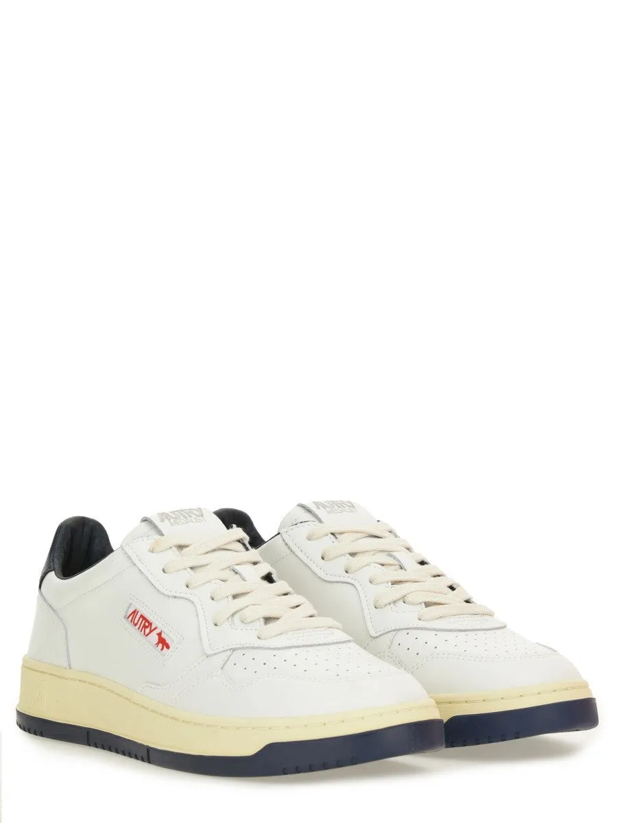 AUTRY X MAISON KITSUNÉ "MEDALIST" LOW SNEAKER sold by Siebentaschen product image thumbnail 2