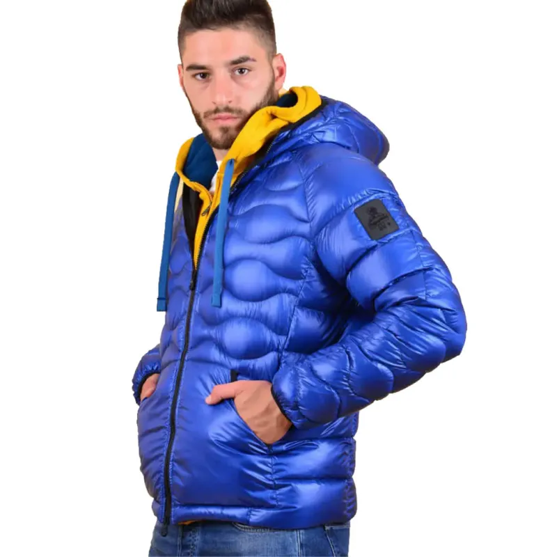 refrigiwear - Jackets sold by Siebentaschen