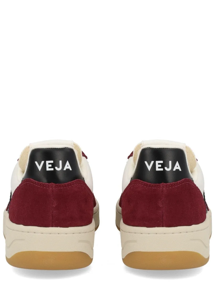Veja SNEAKER "V-10" sold by Siebentaschen product image thumbnail 4
