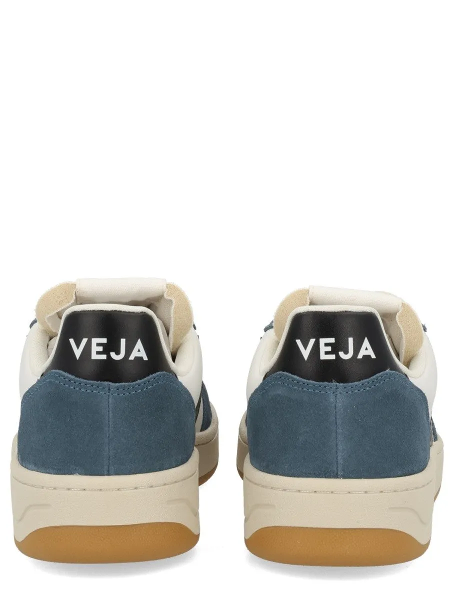 Veja SNEAKER "V-10" sold by Siebentaschen product image thumbnail 4