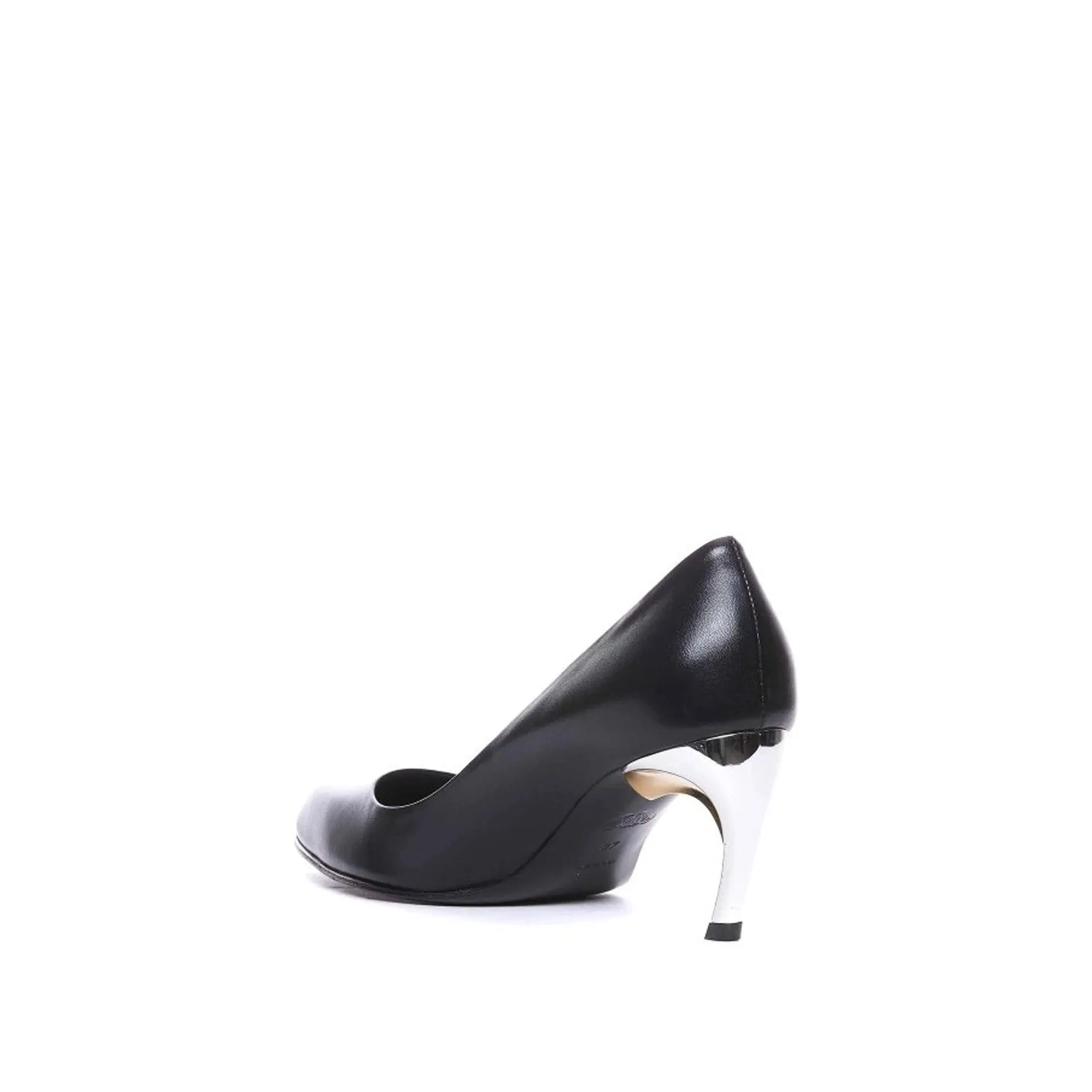 Alexander McQueen Armadillo Leather Pumps sold by Siebentaschen product image thumbnail 3