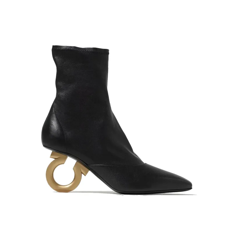 Salvatore Ferragamo Elina Boots sold by Siebentaschen