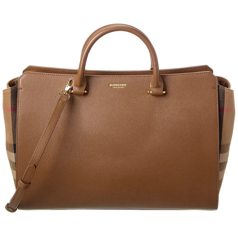 Burberry Handbags Brown Woman sold by Siebentaschen