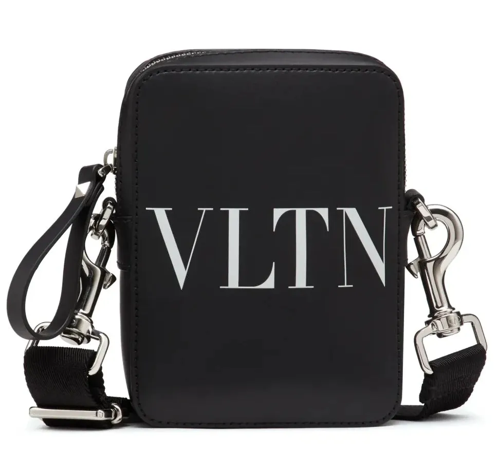 Valentino Garavani Man bags Black Man sold by Siebentaschen