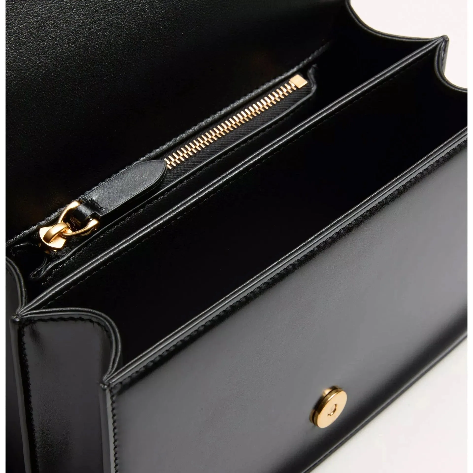 Valentino Garavani Vain Small Shoulder Bag sold by Siebentaschen product image thumbnail 3