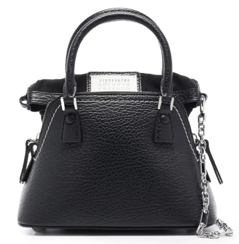 Maison Margiela Handbags Black Woman sold by Siebentaschen