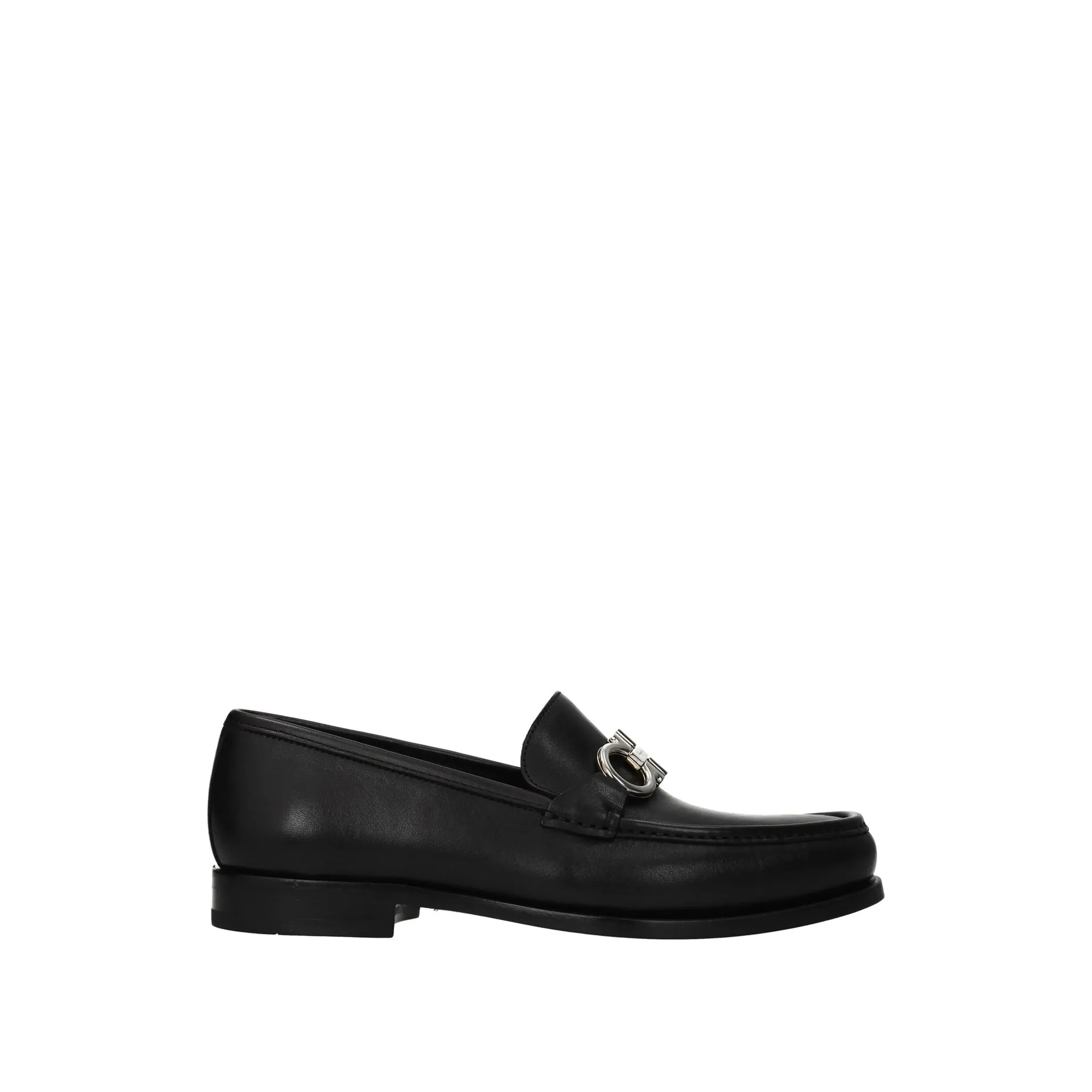 Salvatore Ferragamo Rolo 17 Moccasins sold by Siebentaschen