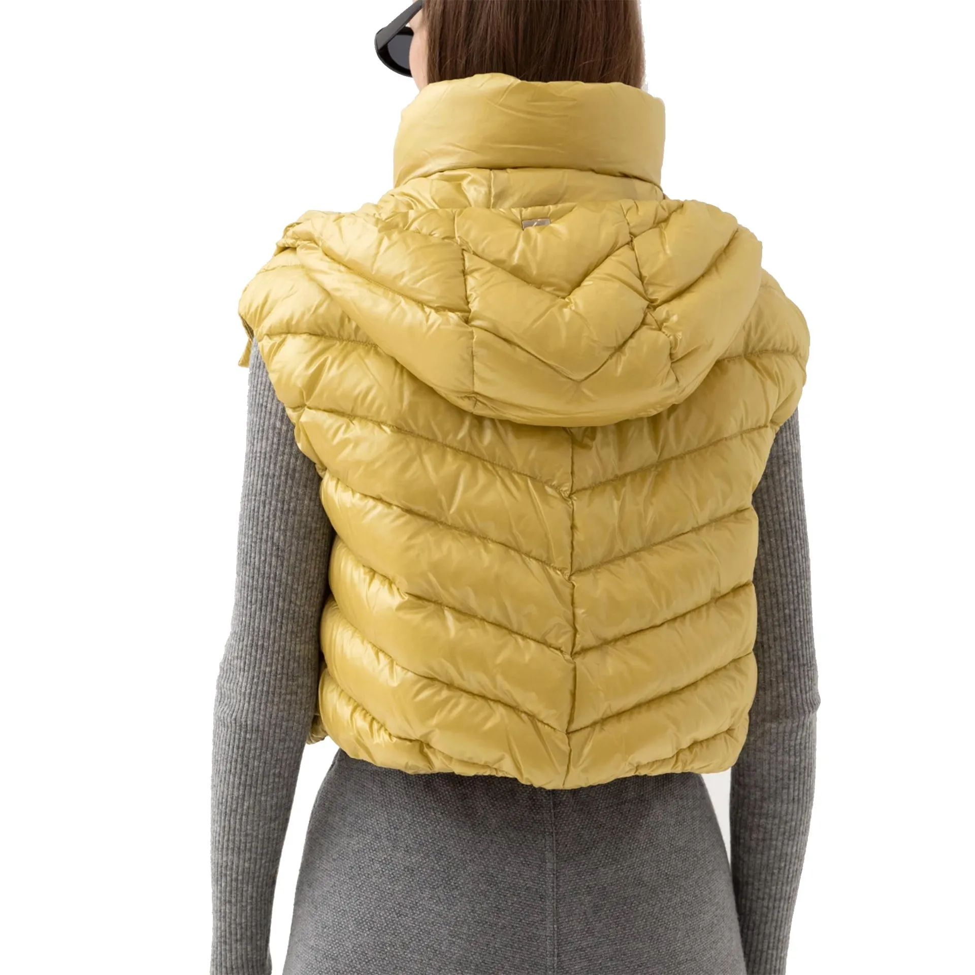 HERNO Down Vest Jacket sold by Siebentaschen product image thumbnail 3