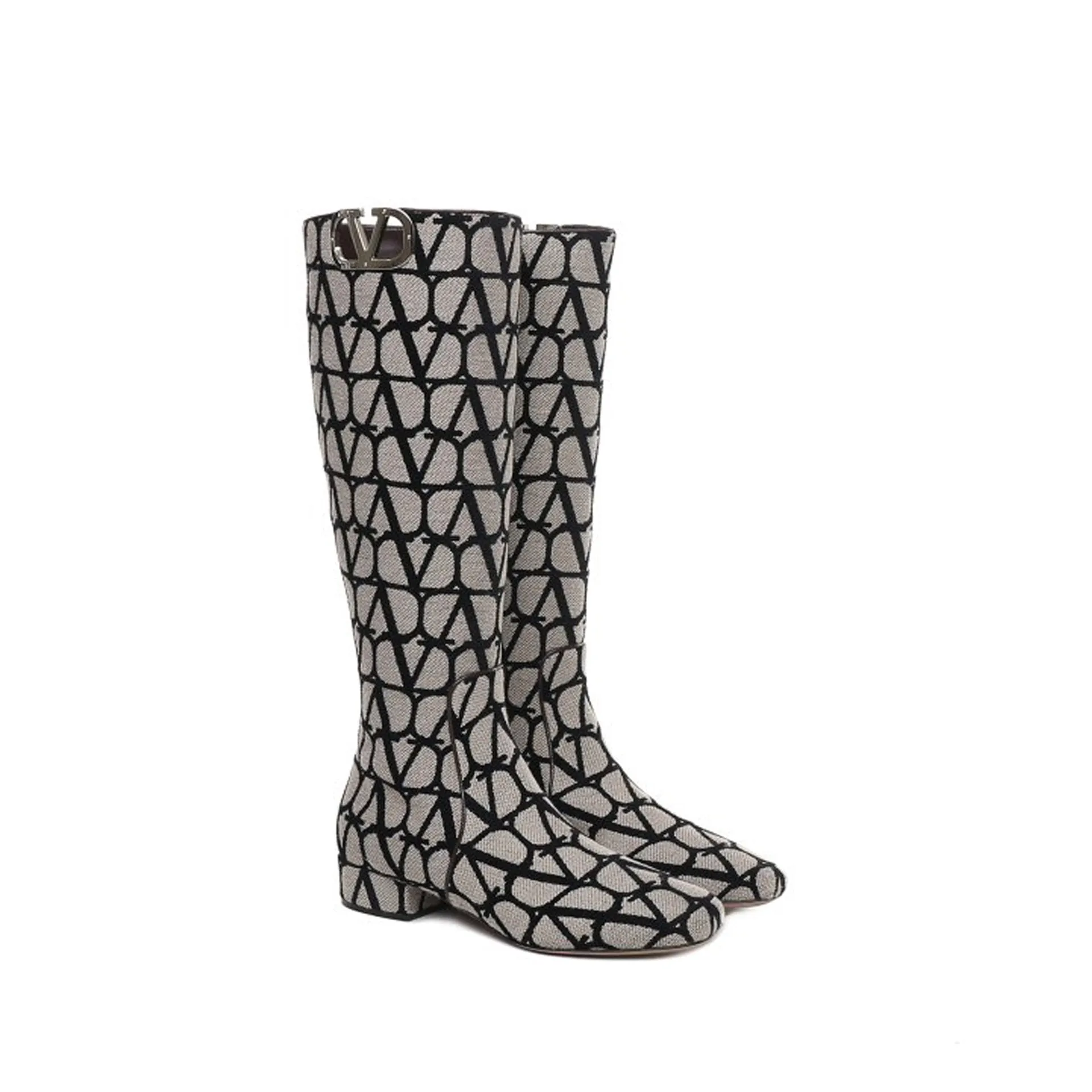 Valentino Garavani Vlogo type boots sold by Siebentaschen product image thumbnail 2