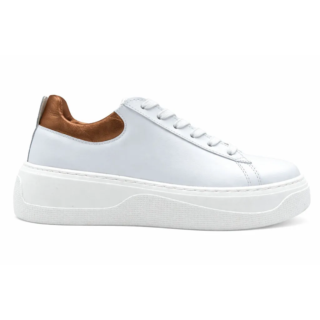 sneakers pelle bianche sold by Siebentaschen