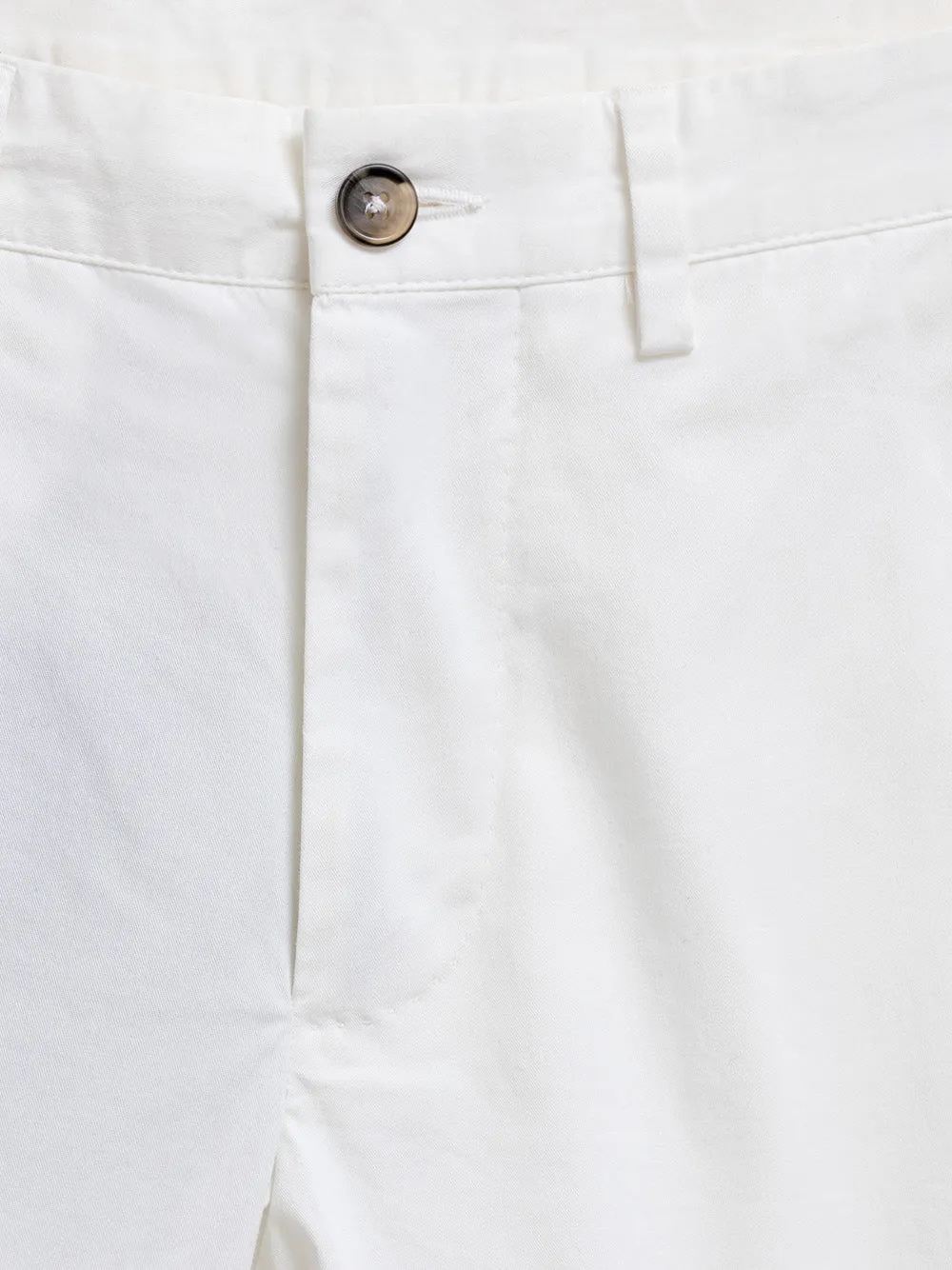 Dolce & Gabbana White Bermuda Shorts sold by Siebentaschen product image thumbnail 3