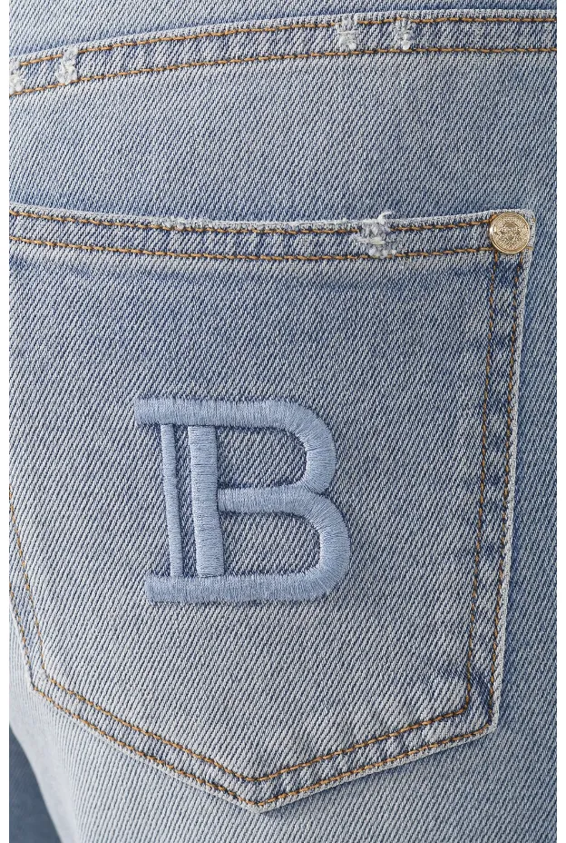 Balmain Woman Jeans Regular Light Blue sold by Siebentaschen product image thumbnail 4