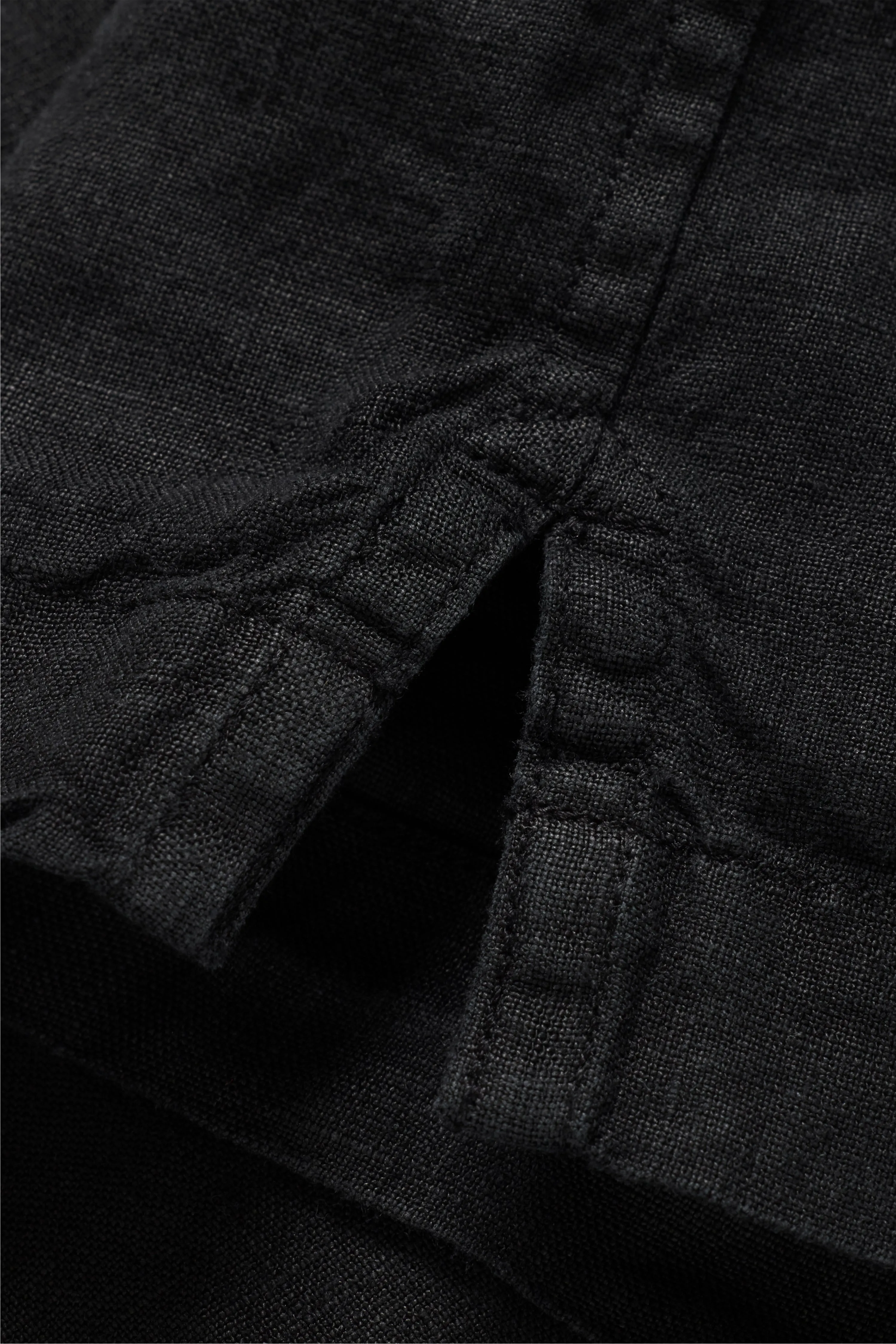 Logo Weekend Linen Shirt - Black sold by JJJJound product image thumbnail 4