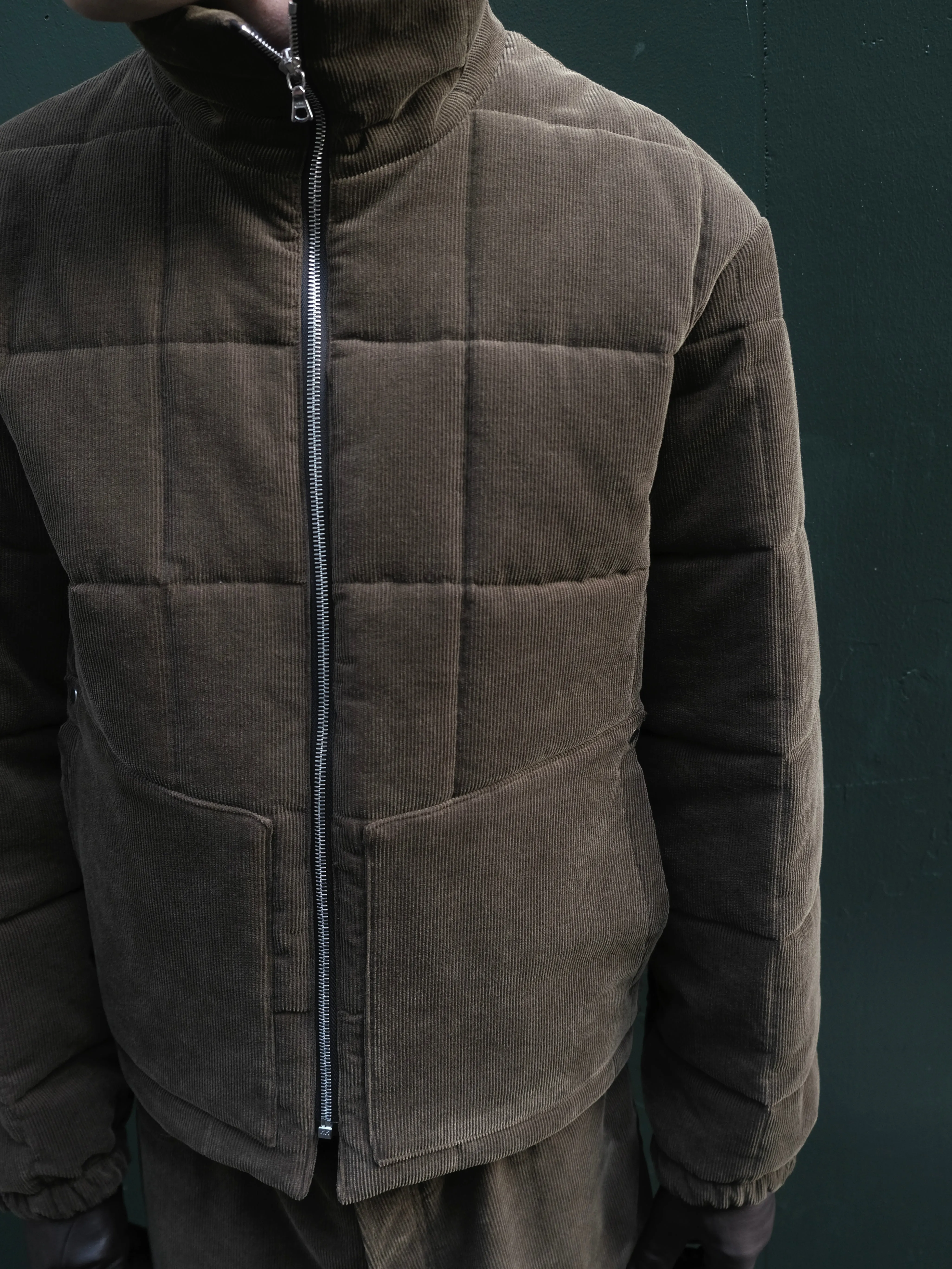 Quilted Corduroy Puffer in Cotton/Wool-Cashmere sold by vuja dè product image thumbnail 4