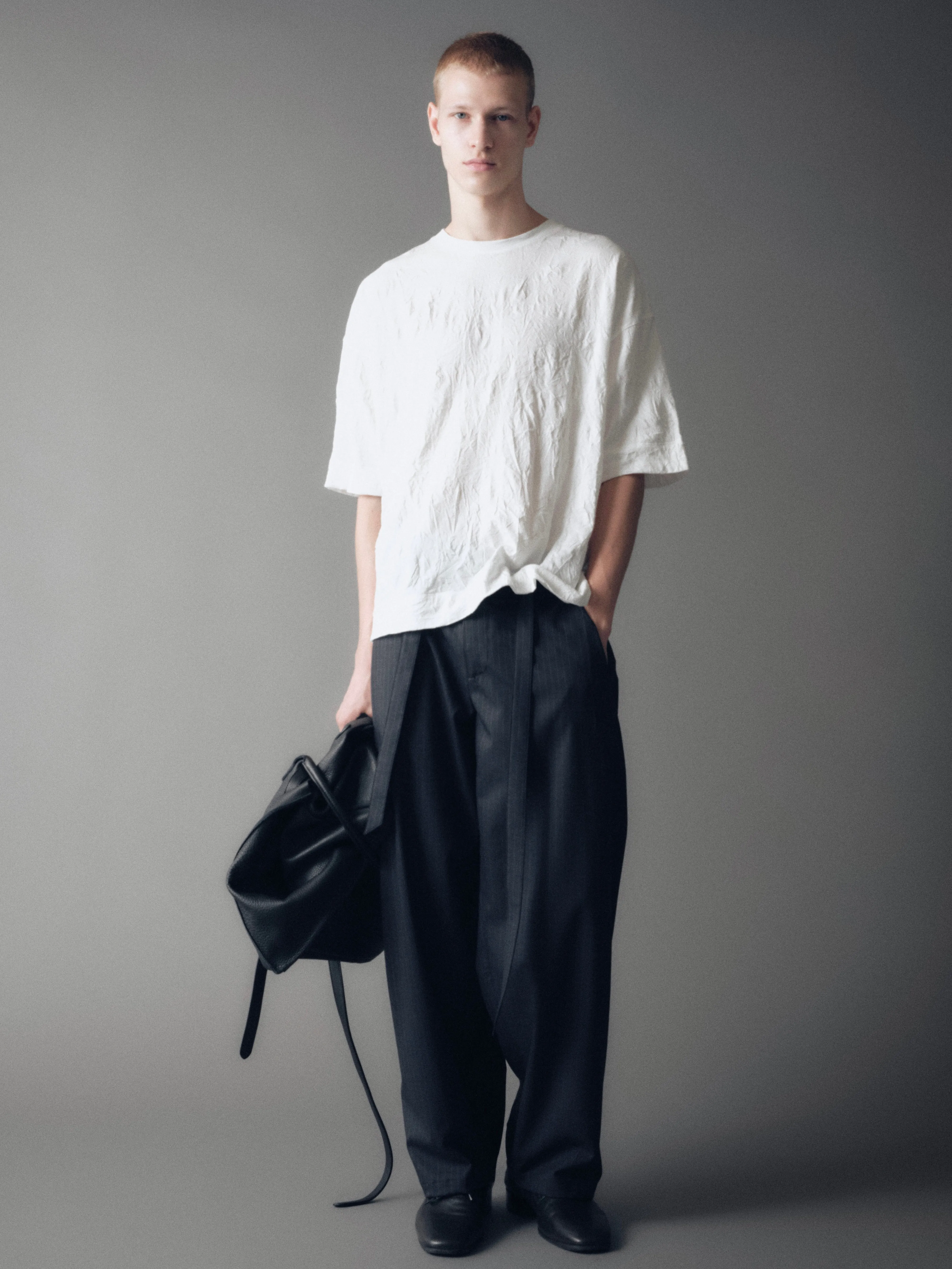 Totti Crinkled T-Shirt in Cotton sold by vuja dè product image thumbnail 3