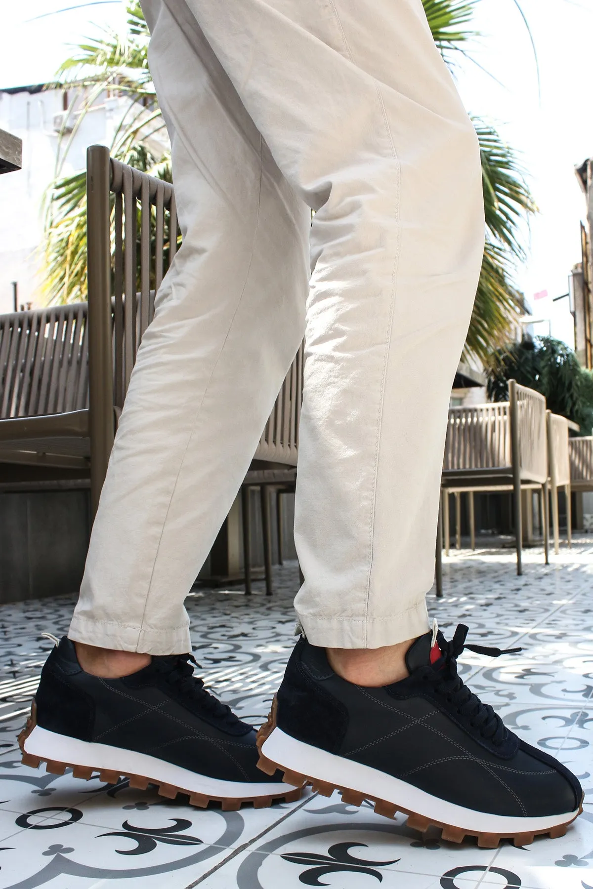 Men's Black Retro Running Sneakers-Wessi sold by Wessi