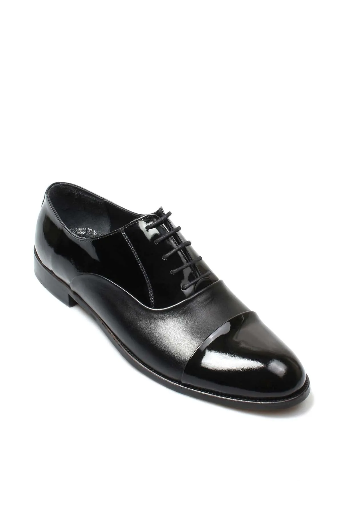 Men's Black Leather Oxford Shoes with Cap Toe and Glossy Finish - Wessi sold by Wessi product image thumbnail 3