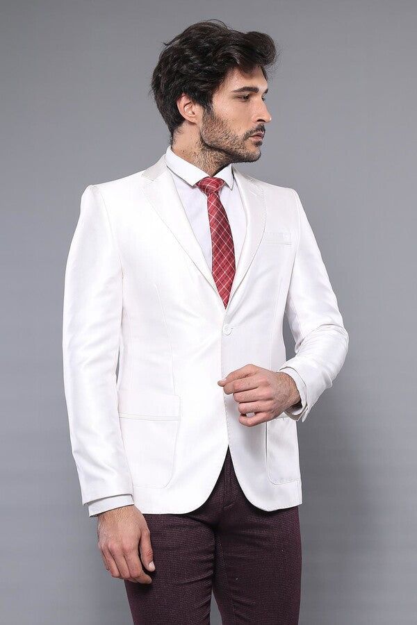 Peak Lapel Modeled White Jacket - Wessi sold by Wessi product image thumbnail 4