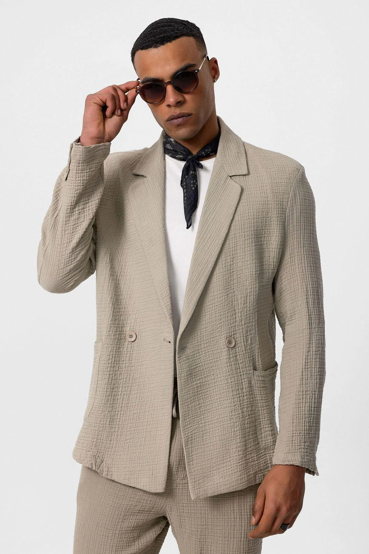 Men's Beige Double-Breasted Plain Blazer - Wessi sold by Wessi product image thumbnail 5