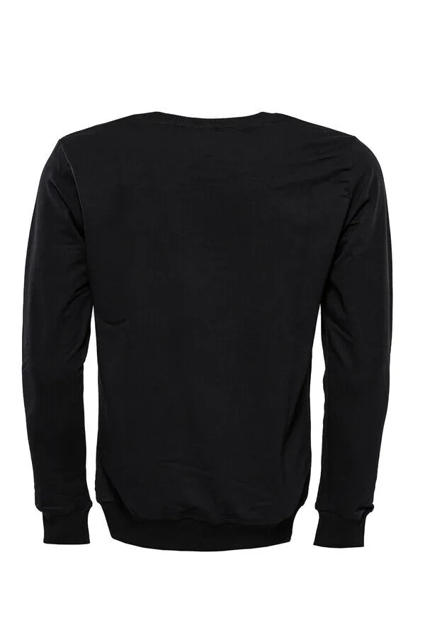 Black Skulls Printed Sweatshirt - Wessi sold by Wessi product image thumbnail 3