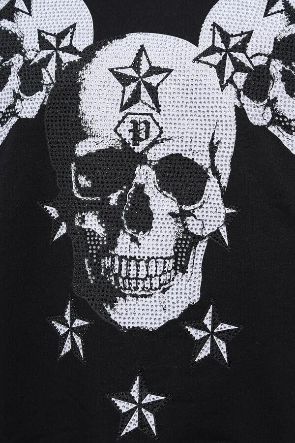 Black Skulls Printed Sweatshirt - Wessi sold by Wessi product image thumbnail 2