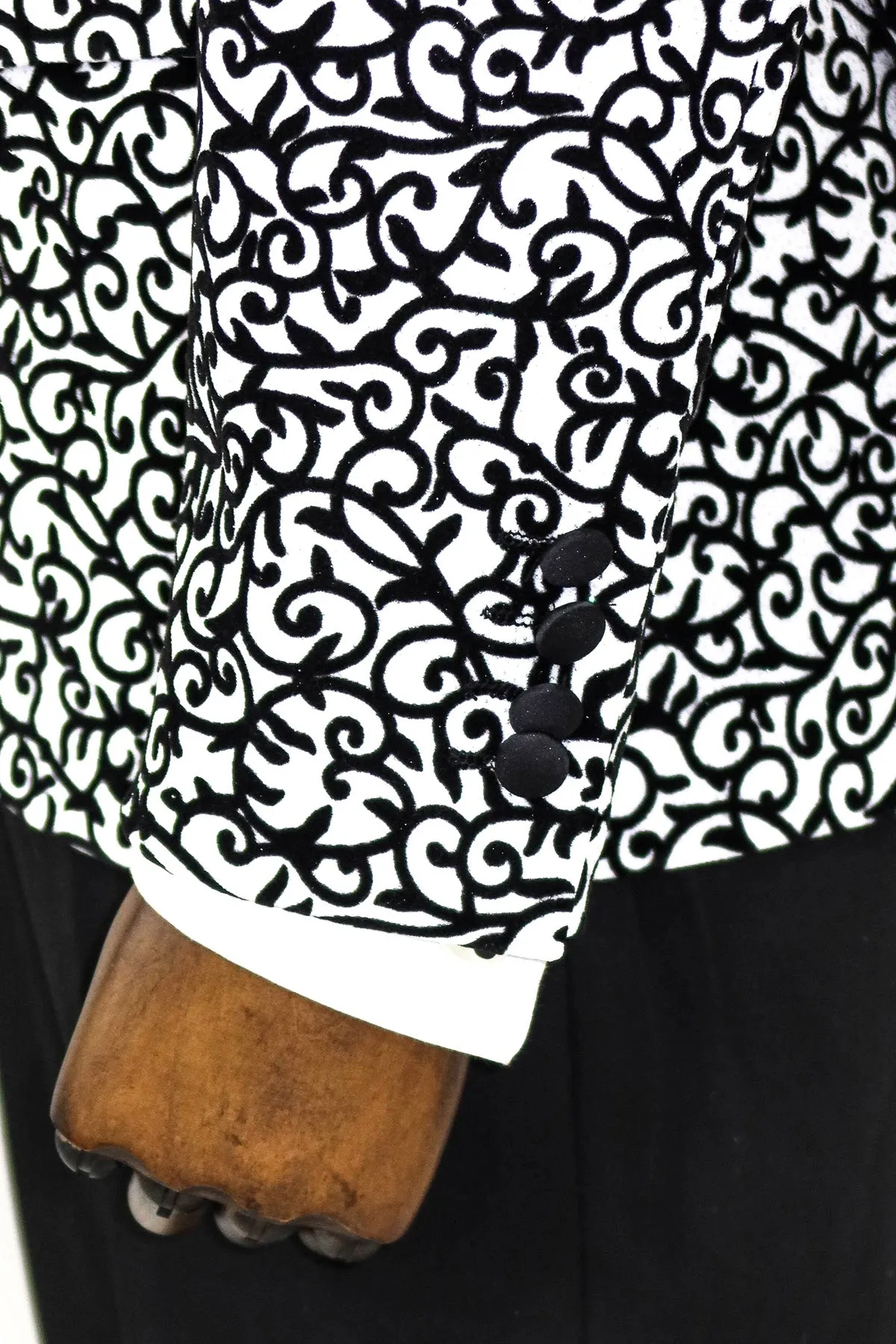 Scroll Patterned White Men Party Blazer - Wessi sold by Wessi product image thumbnail 4