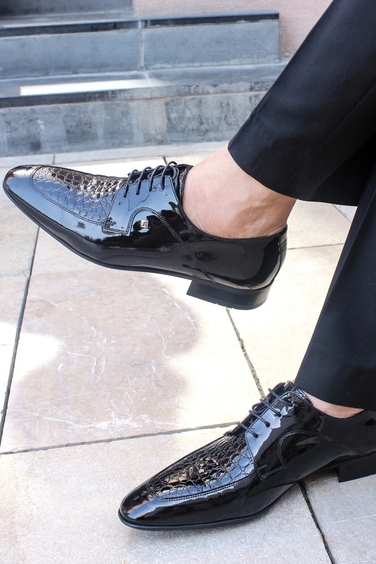 Men's Black Patent Leather Derby Shoes with Croc-Embossed Detailing - Wessi sold by Wessi
