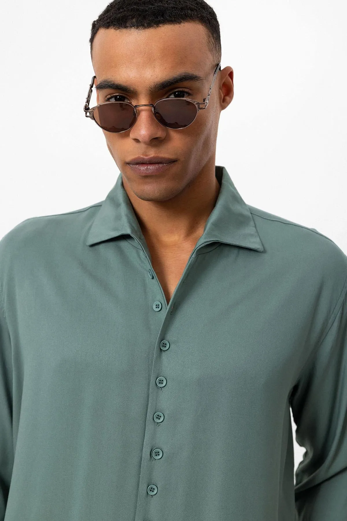 Men's Green Regular Fit Camp Collar Shirt - Wessi sold by Wessi product image thumbnail 4