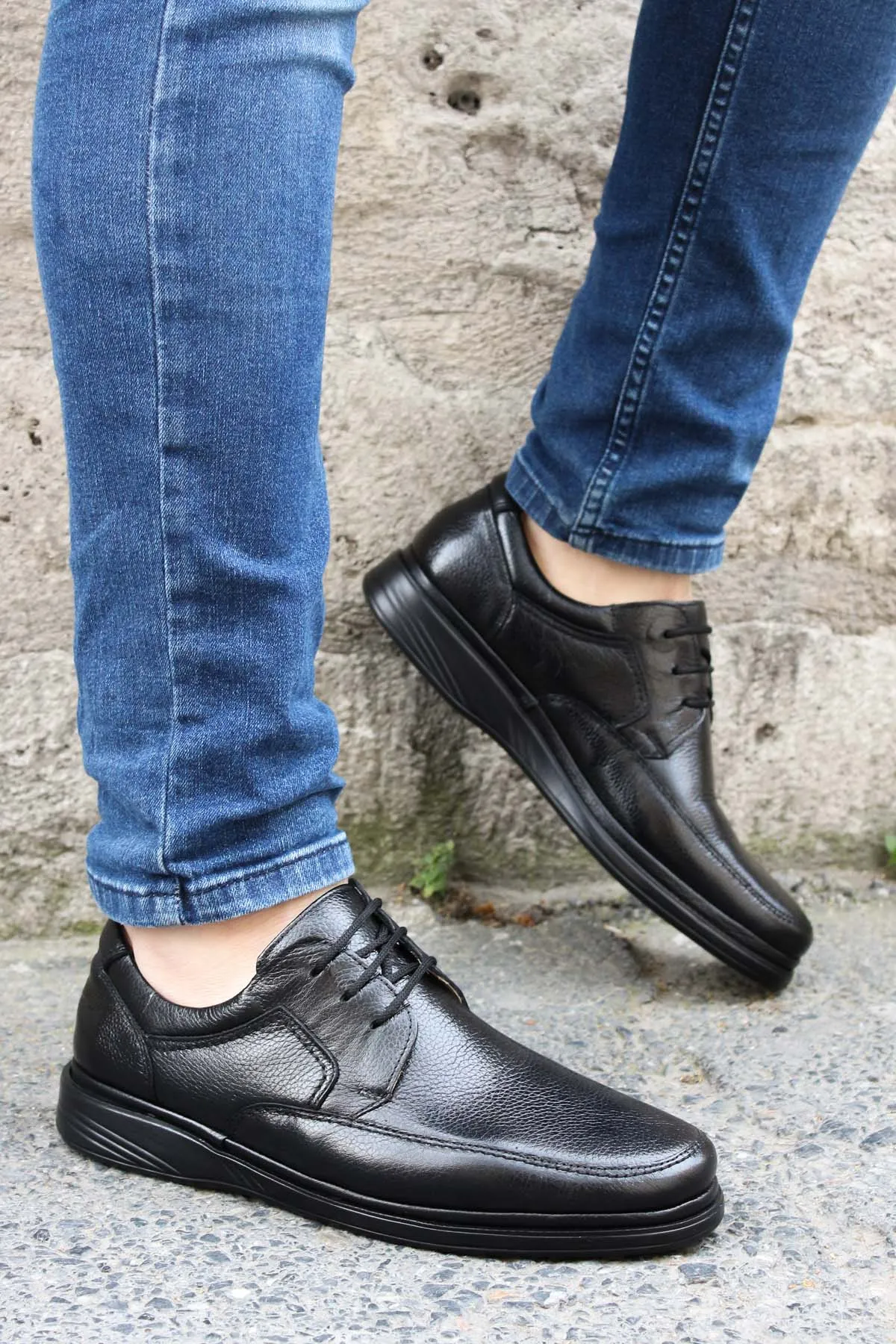 Men's Orthopedic Casual Black Leather Shoes - Wessi sold by Wessi