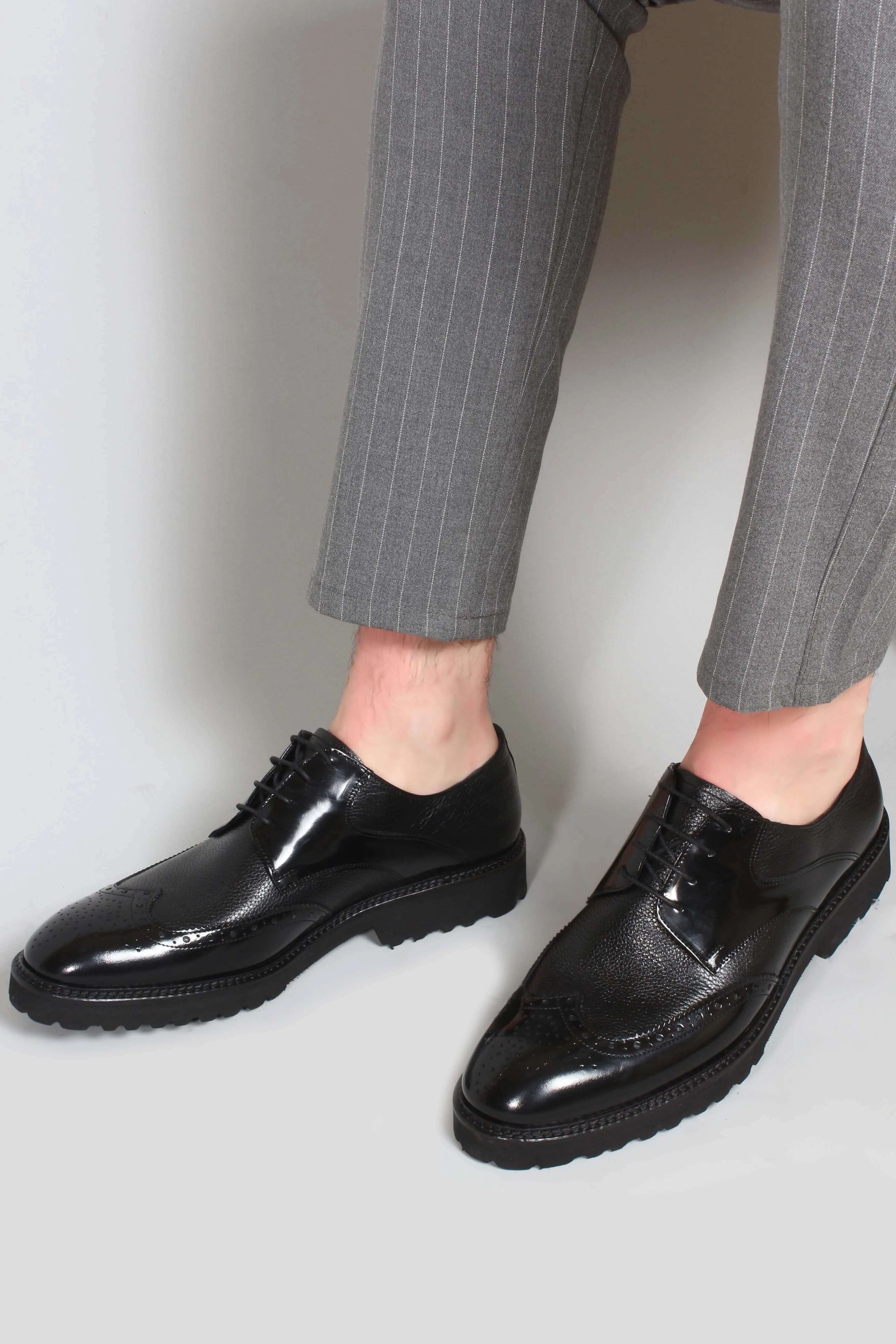 Men's Black Leather Brogue Oxford Shoes with Sturdy Sole - Wessi sold by Wessi