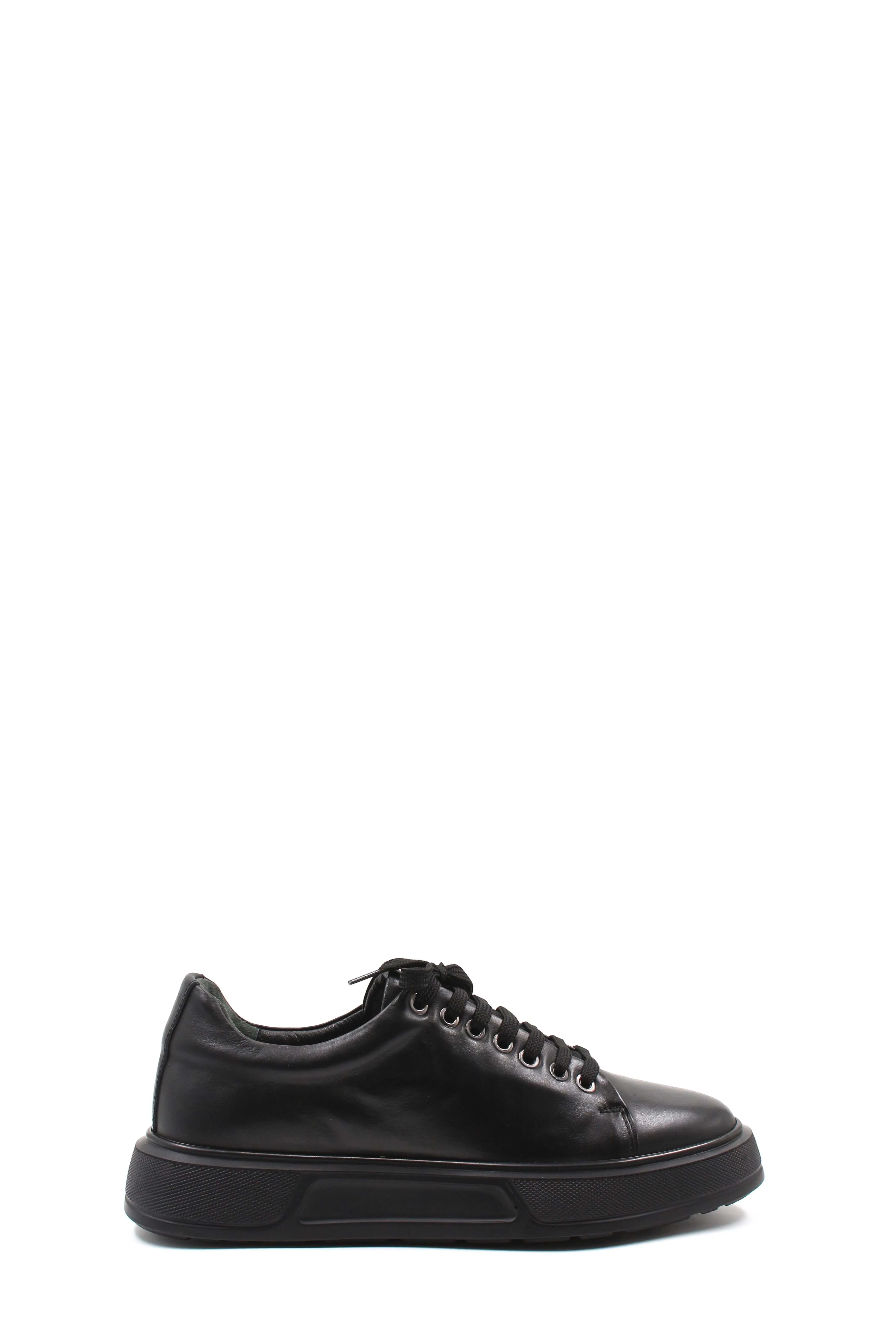 Men's Black Chunky Sole Leather Sneakers with Enhanced Comfort - Wessi sold by Wessi
