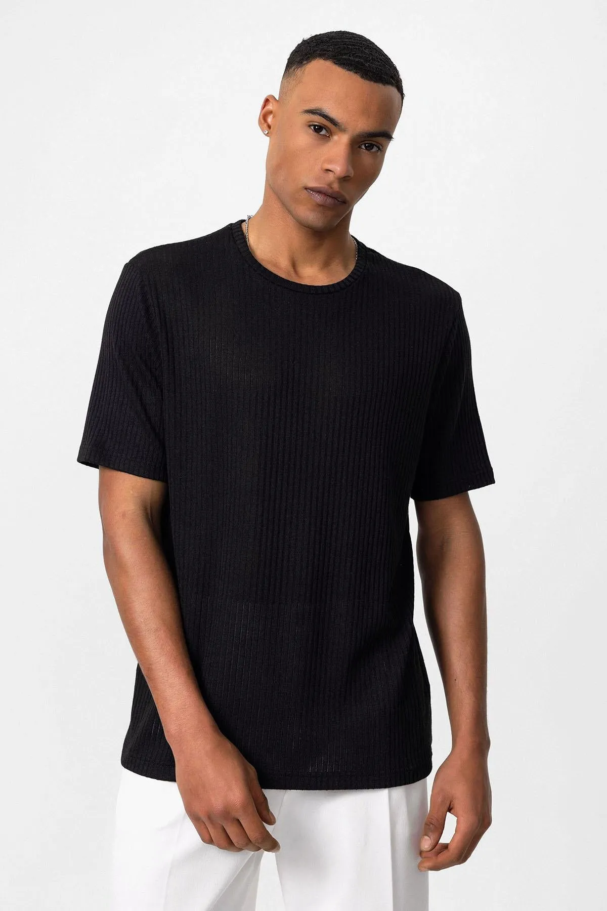 Men's Black Crew Neck Ribbed T-Shirt - Wessi sold by Wessi