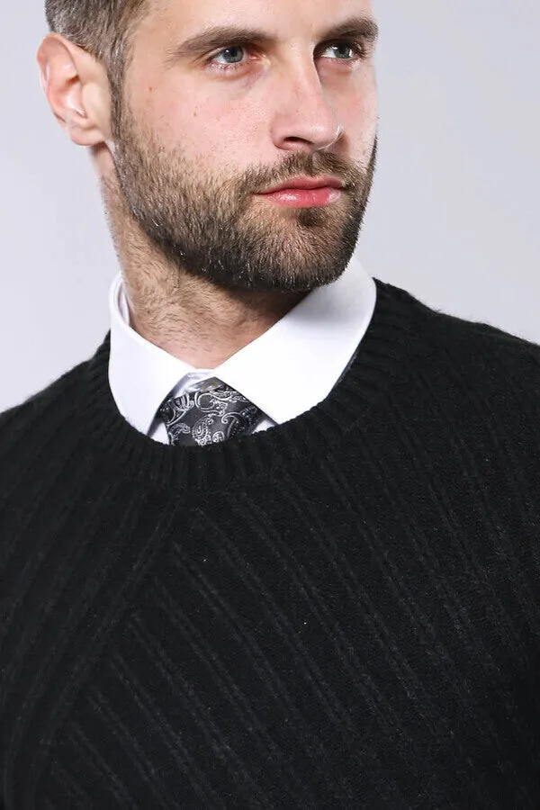 Patterned Circle Neck Black Sweater - Wessi sold by Wessi product image thumbnail 2