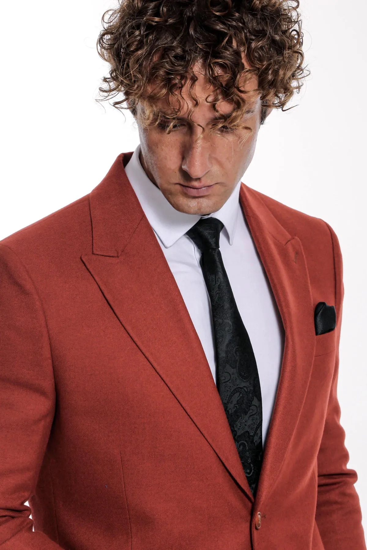 Plain Slim Fit Sport Burgundy Men Blazer - Wessi sold by Wessi product image thumbnail 2