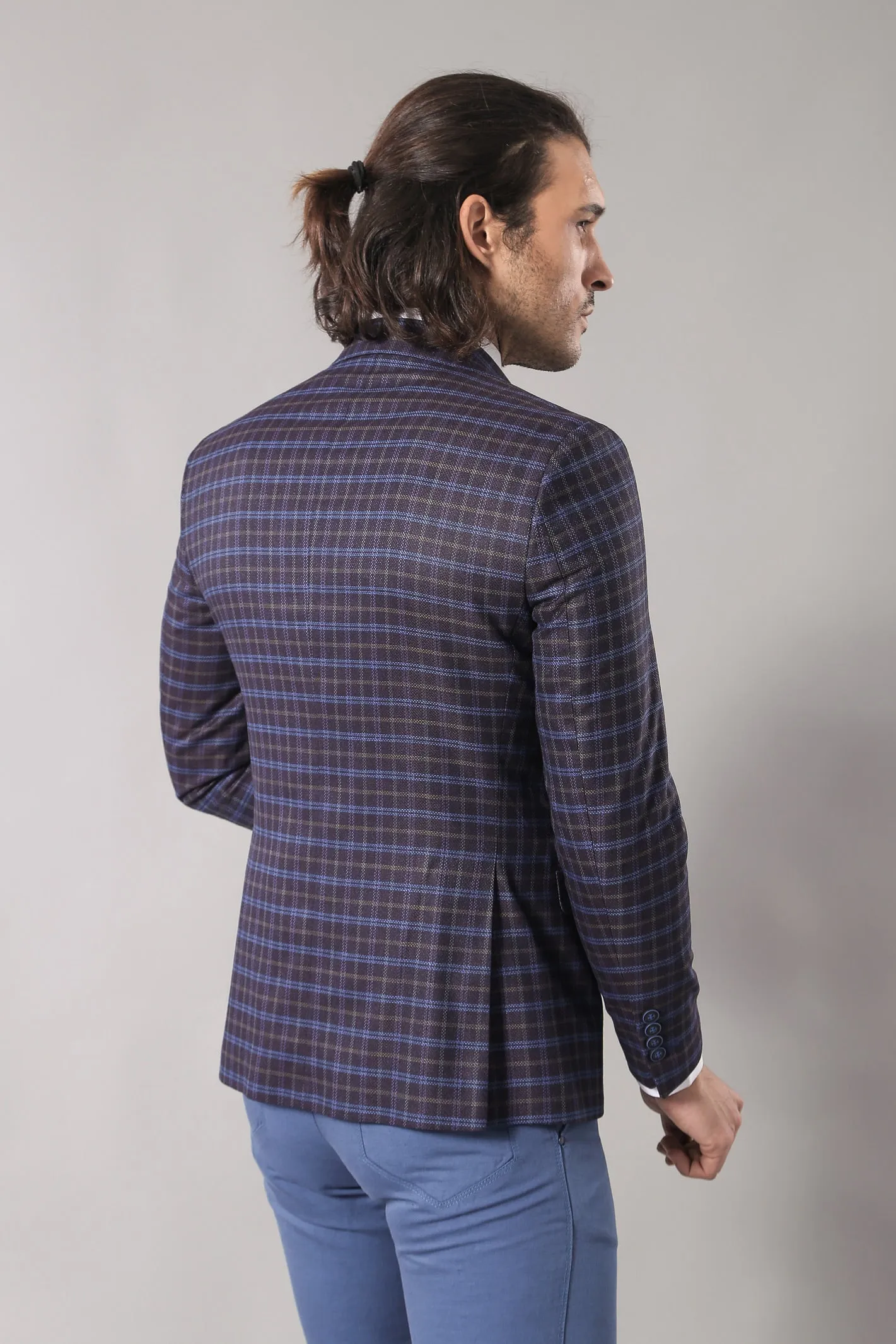 Double Breasted Plaid Burgundy Blazer - Wessi sold by Wessi product image thumbnail 4