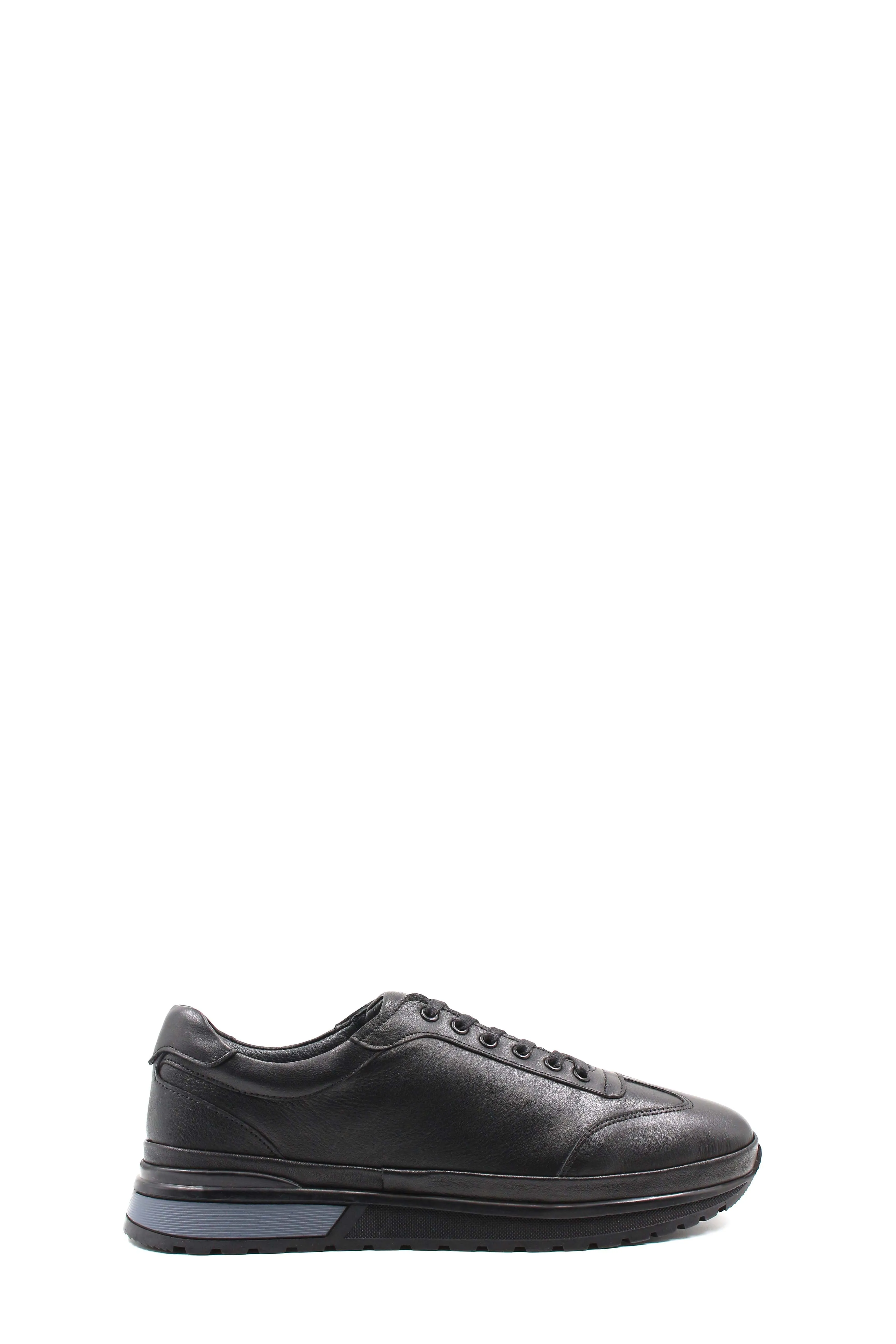 Black Leather Casual Sneakers Wessi sold by Wessi