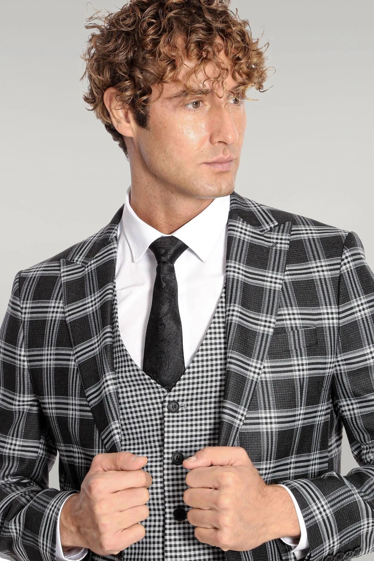 Slim Fit Patterned Checked Black Men Suit - Wessi sold by Wessi product image thumbnail 3