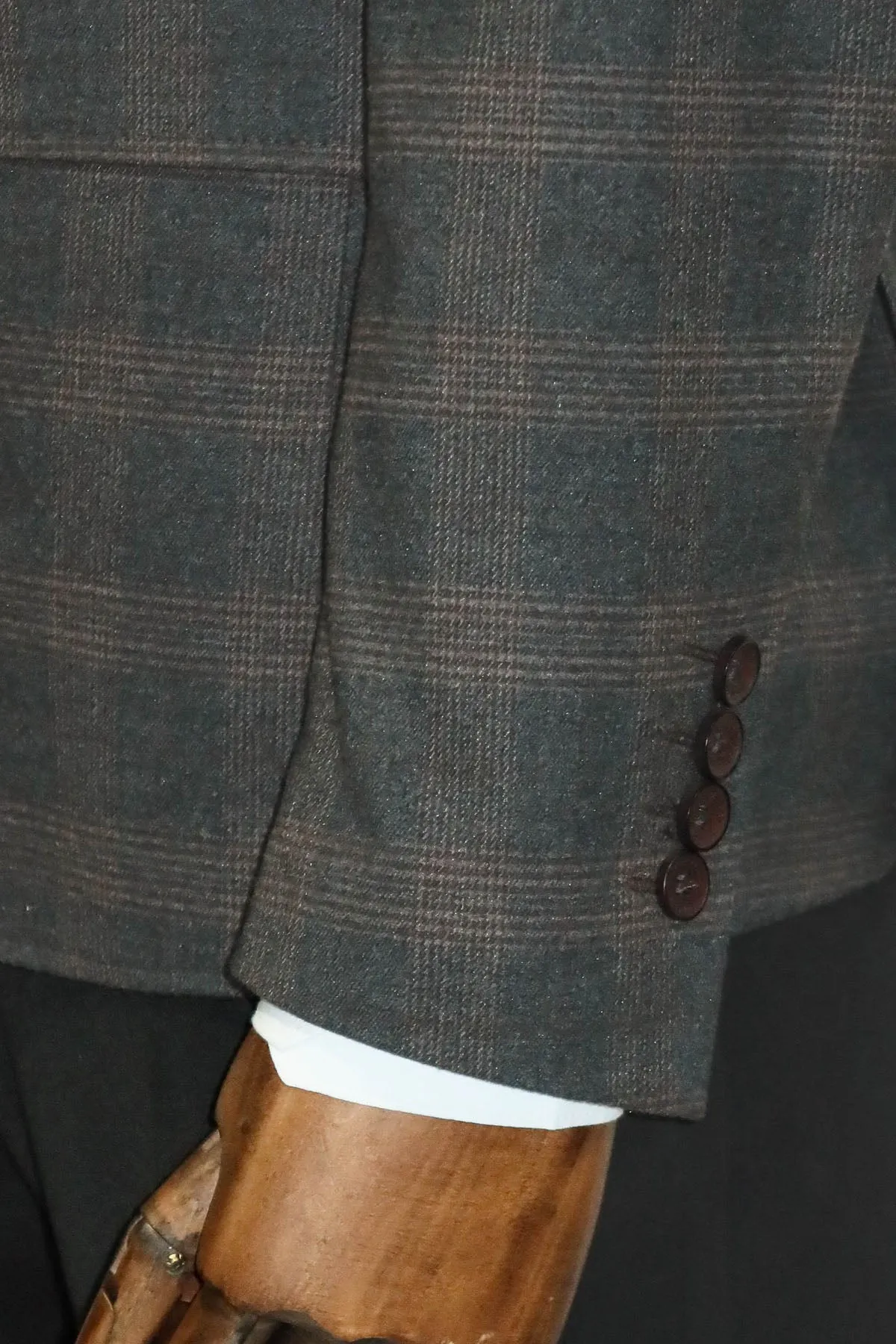 Plaid Smoked Jacket with Handkerchief - Wessi sold by Wessi product image thumbnail 4