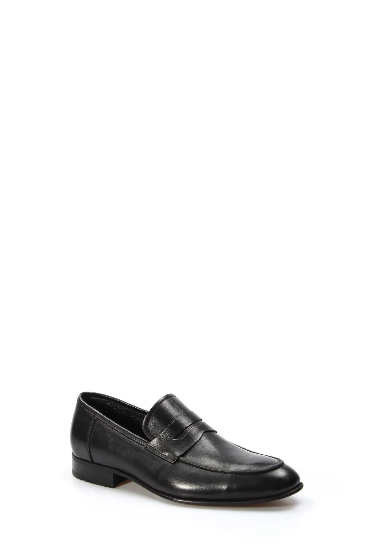 Black Leather Classic Loafers Wessi sold by Wessi