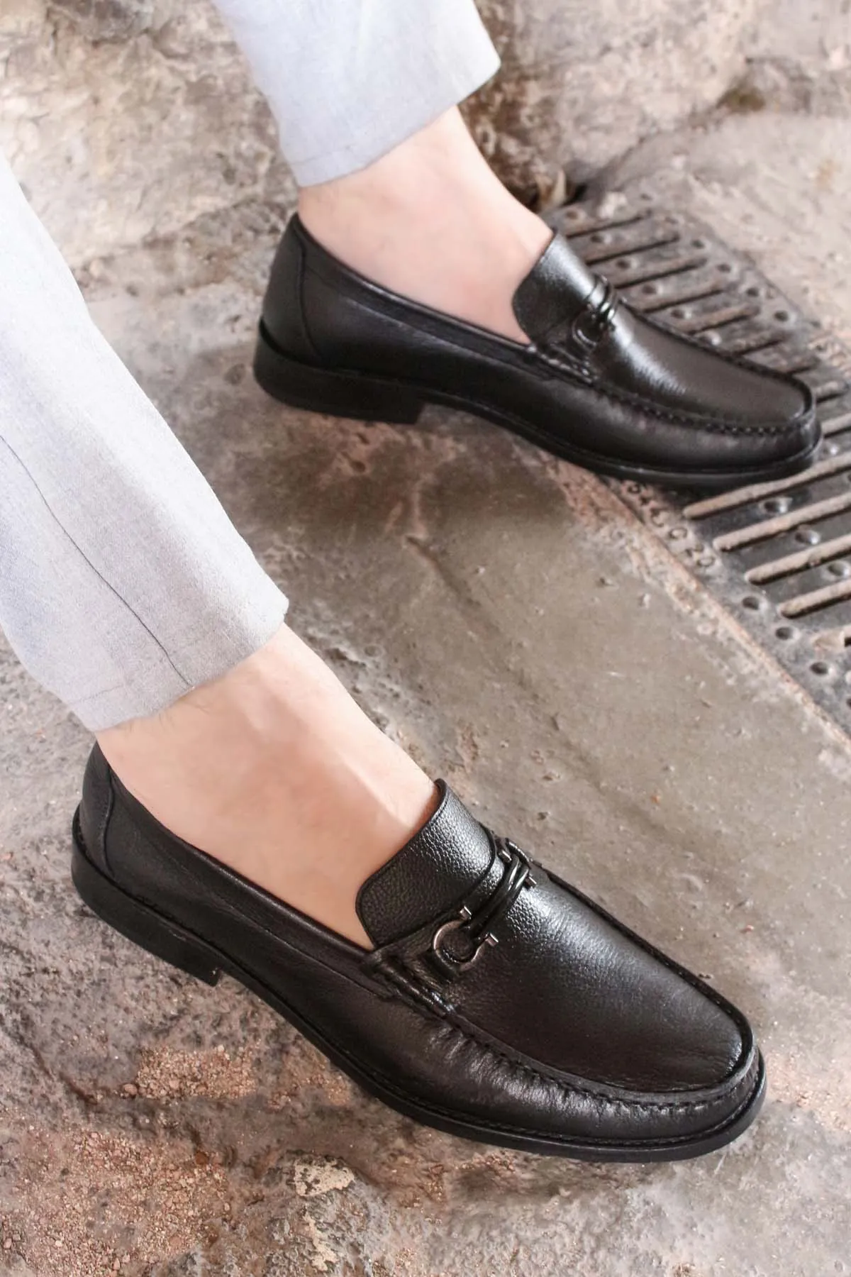 Men's Black Leather Buckle Loafers-Wessi sold by Wessi