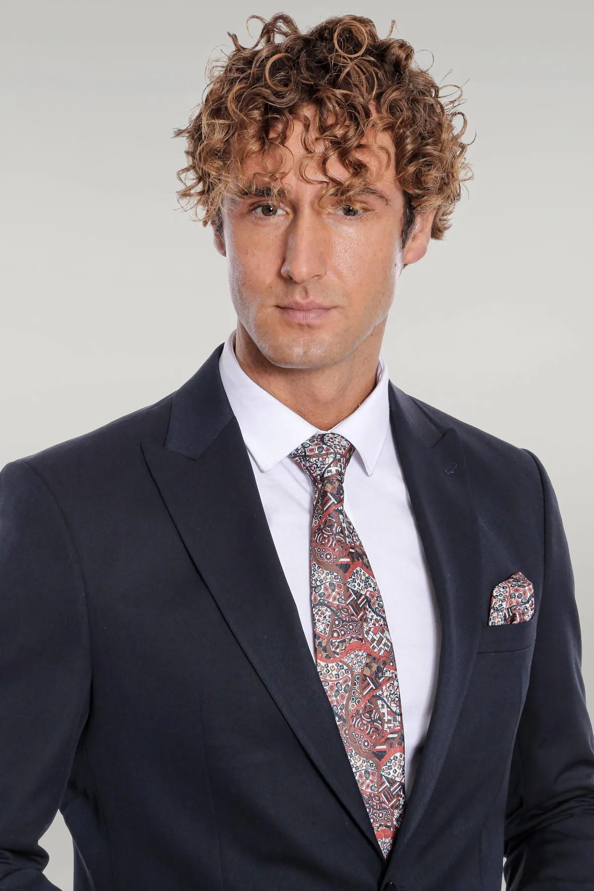 Plain 2 Piece Slim Fit Dark Blue Men Suit - Wessi sold by Wessi product image thumbnail 3