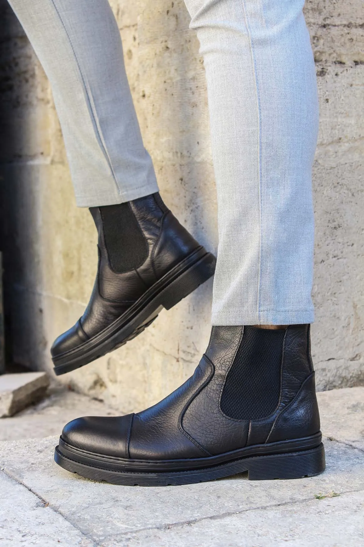 Men's Black Leather Chelsea Boots with Elastic Gussets - Wessi sold by Wessi