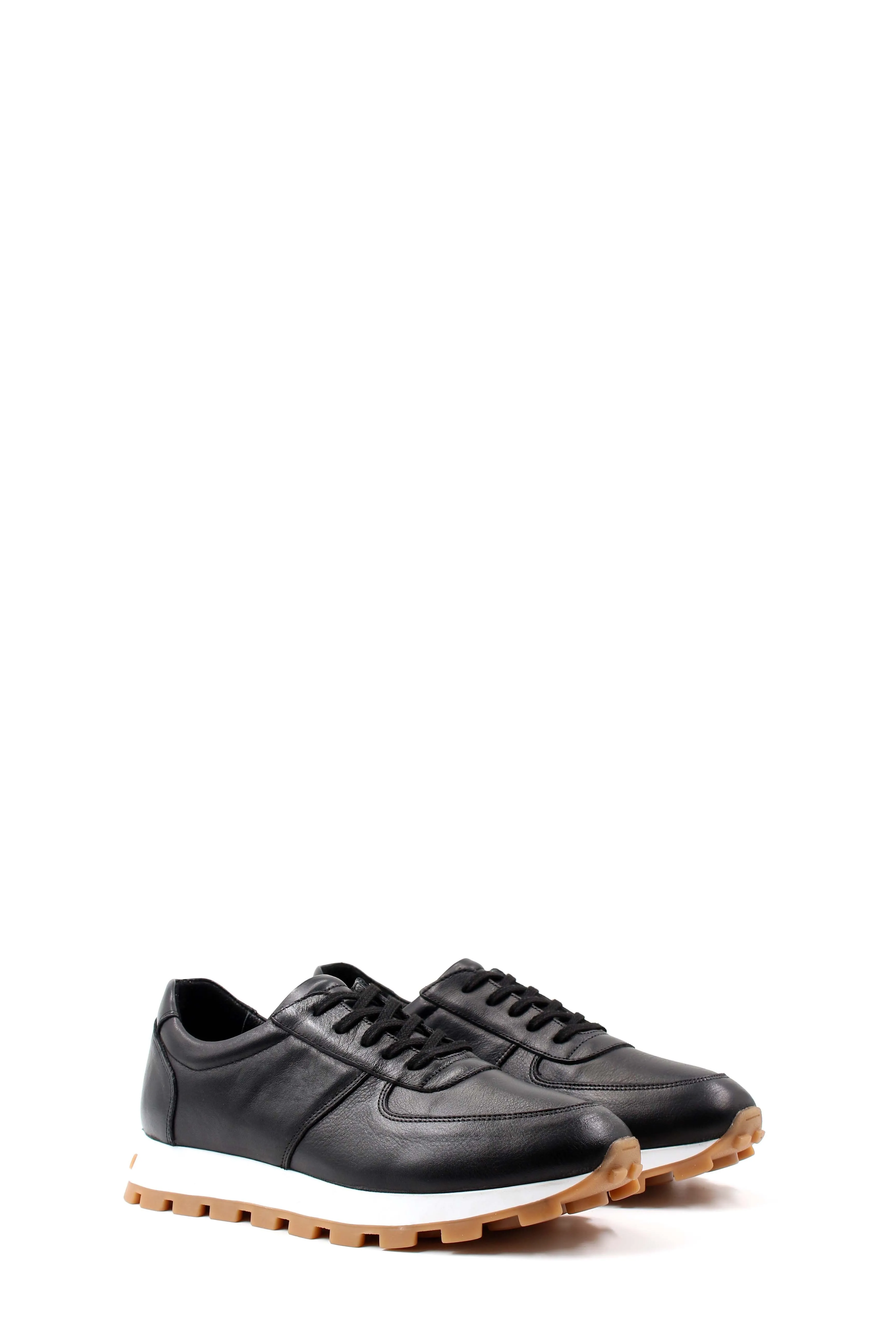 Men's Black Leather Sneakers with White Sole and Textured Outsole - Wessi sold by Wessi product image thumbnail 4